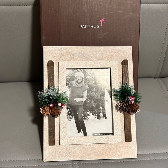 Papyrus Frame - Picture 4 of 5